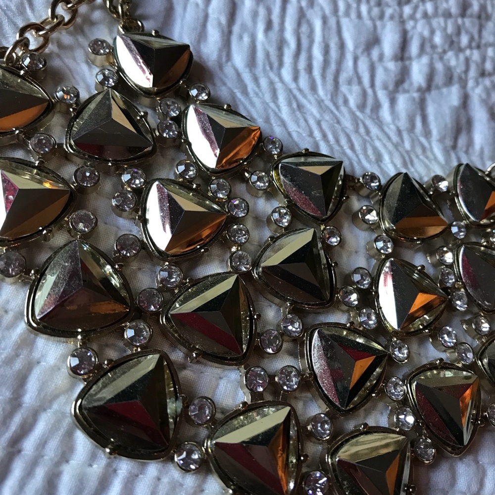 💐3 for $20💐 Necklace & bracelet - Picture 4 of 5